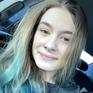 Meet your Posher, Taylar
